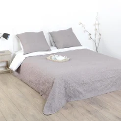 Dessus de lit, 2 taies 