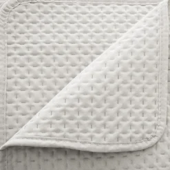 Dessus de lit, 2 taies