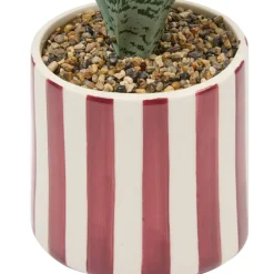 Plante artificielle en pot