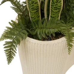 Plante artificielle en pot