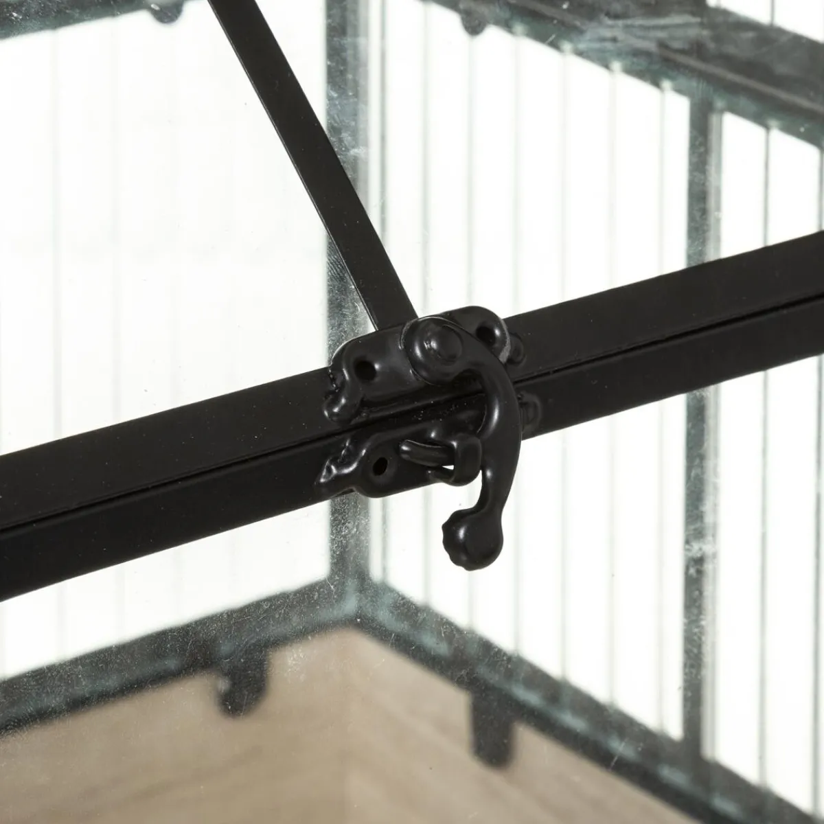 Serre "House"*ATMOSPHERA Hot