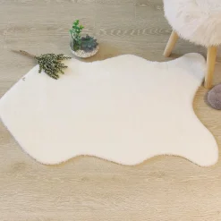 Tapis effet fourrure*ATMOSPHERA Sale