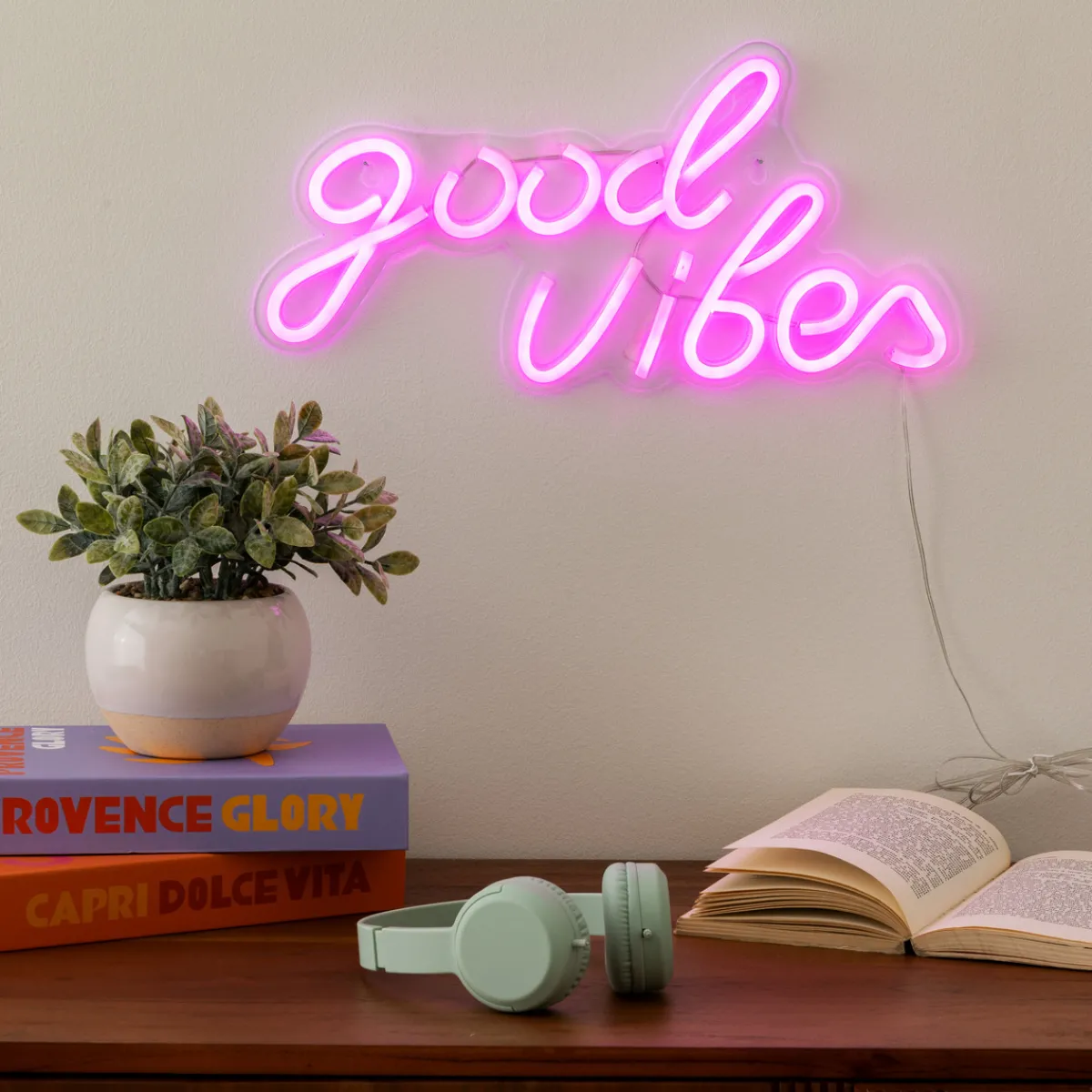Tube néon mural LED "Good Vibes"*ATMOSPHERA Clearance
